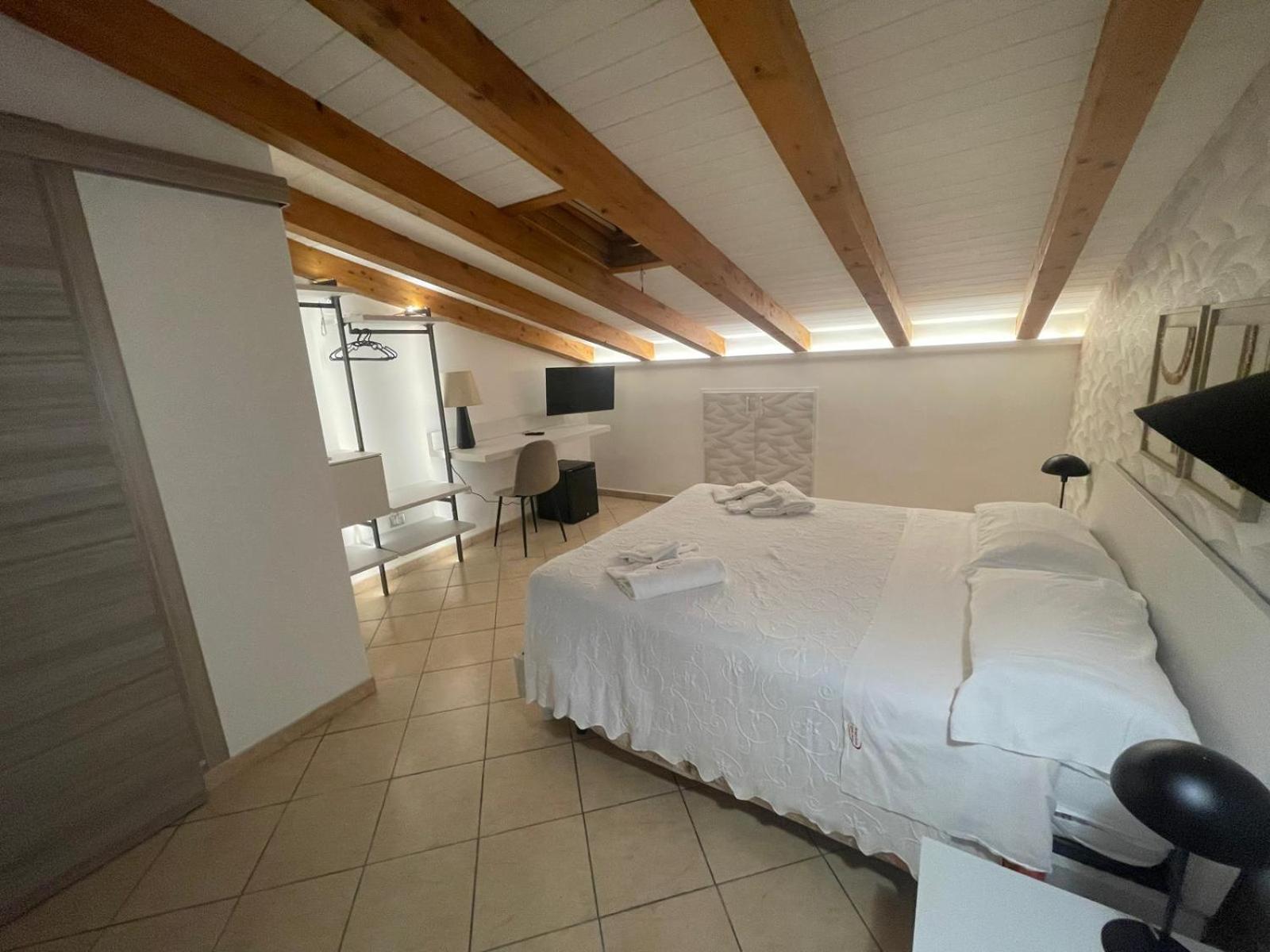 Albergo Perseo Portopalo Di Capo Passero Εξωτερικό φωτογραφία