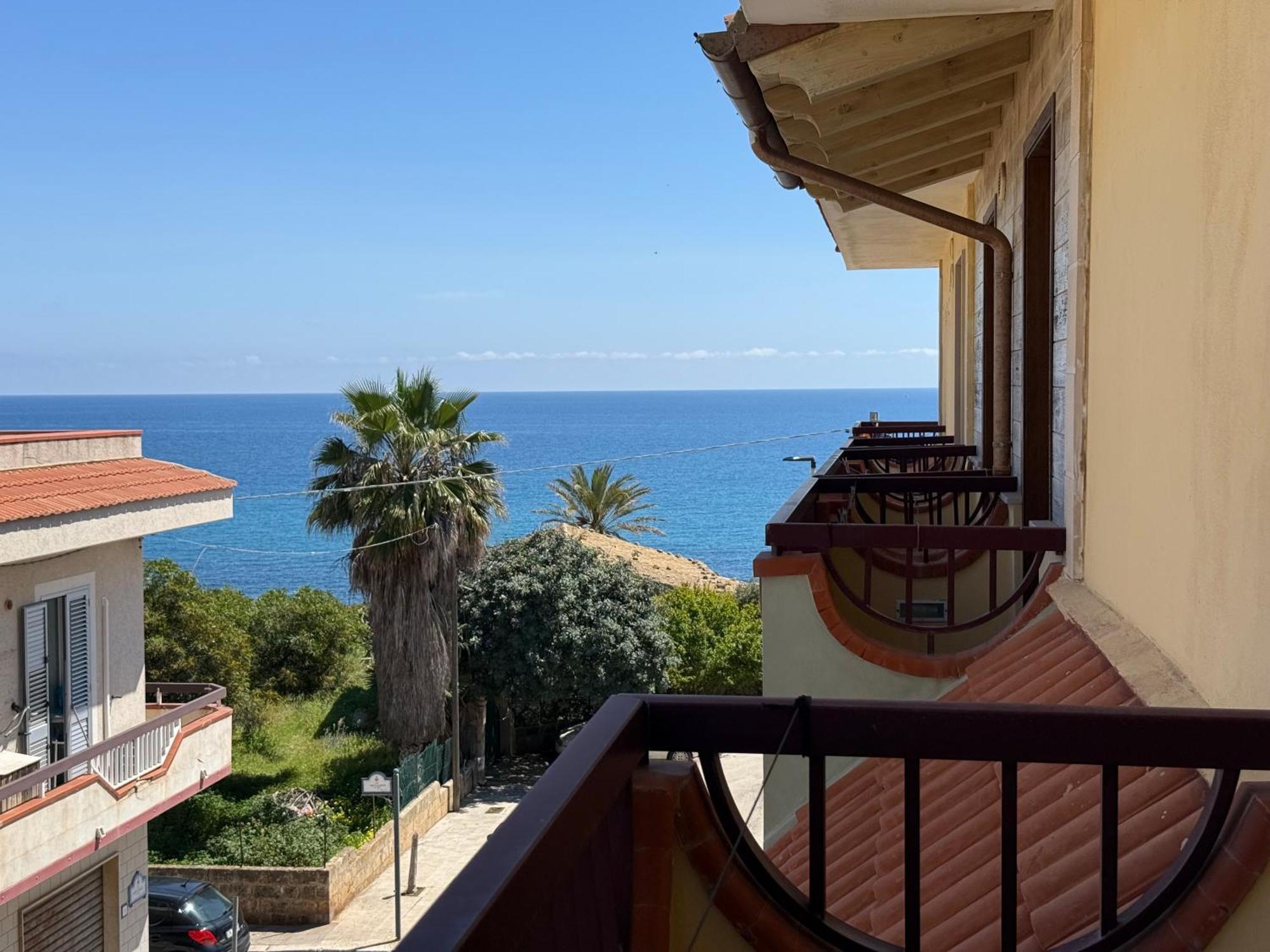 Albergo Perseo Portopalo Di Capo Passero Εξωτερικό φωτογραφία