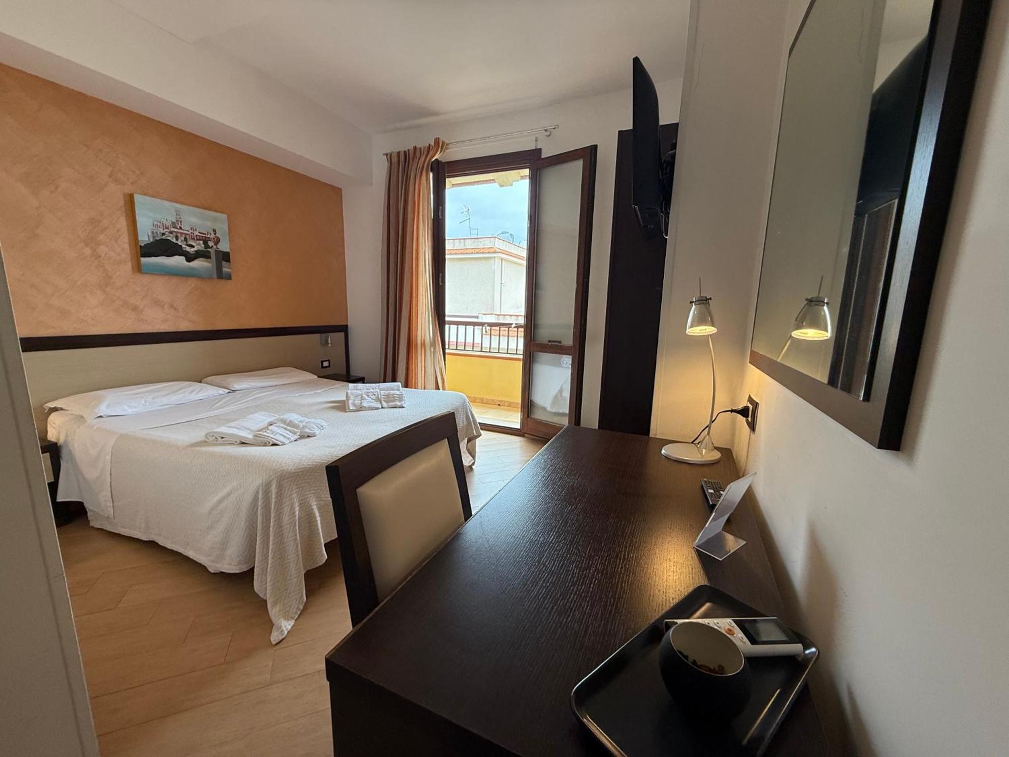 Albergo Perseo Portopalo Di Capo Passero Εξωτερικό φωτογραφία
